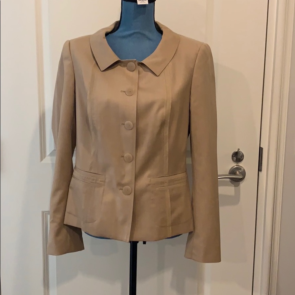 Gorgeous wheat colored  jacket